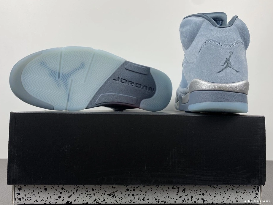 DD9336-400 (W) Bluebird Retro - Jordan 5 1224